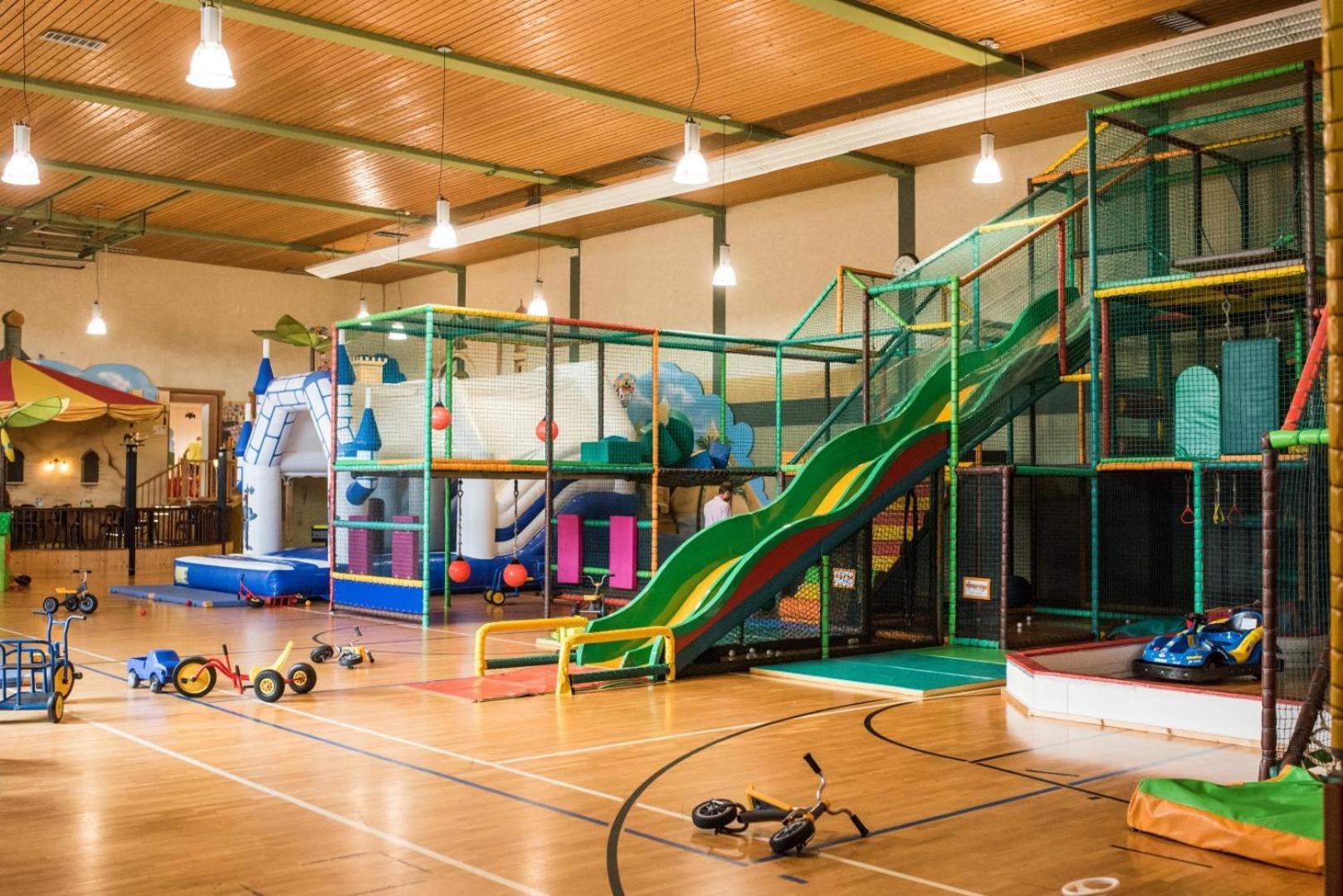 Hotel Pergola Im Goebels Hotel Rodenberg روتنبرغ ان در فل المظهر الخارجي الصورة